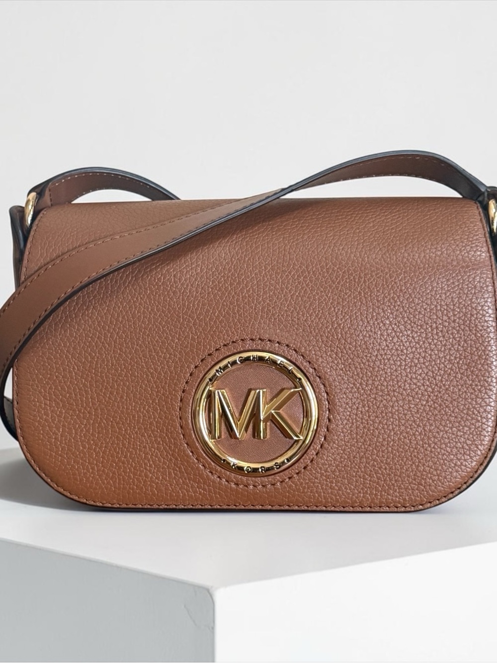 MICHAEL Michael Kors Samira Chestnut Brown Pebbled Leather MK Crossbody Bag! EUC - Picture 15 of 15